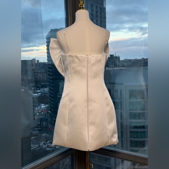 🆕 BRONX & BANCO 🧿 NWOT Evie White Strapless Bow Mini Dress, Sz L US 8 - Picture 10 of 16